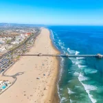 Trải nghiệm lướt sóng đầy thú vị tại Bãi biển Huntington