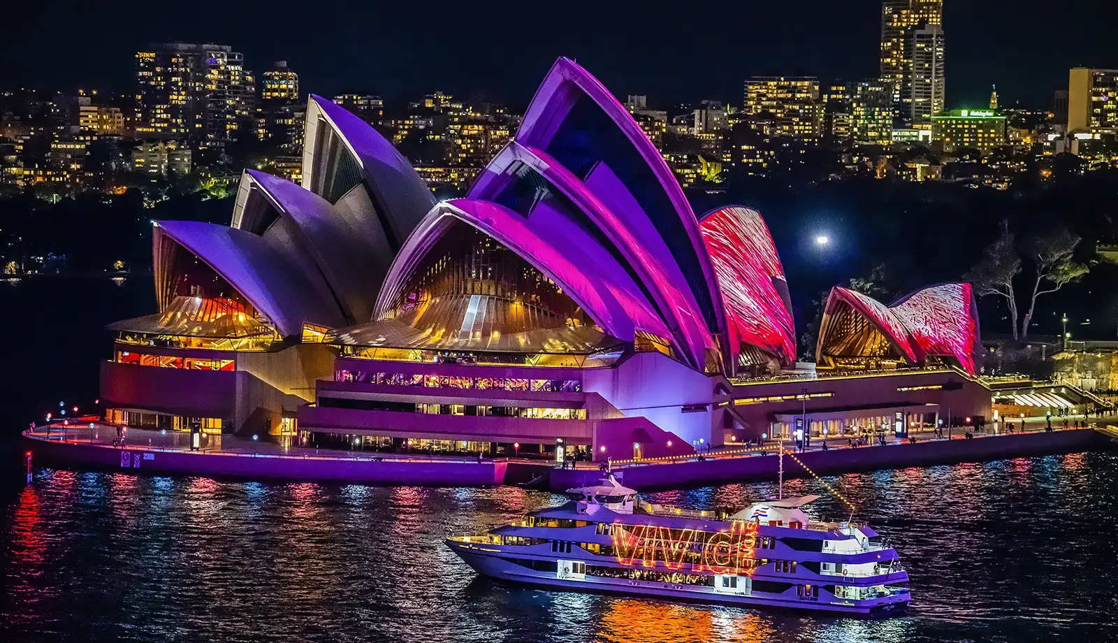 Choáng ngợp với lễ hội ánh sáng Vivid Sydney tại Úc