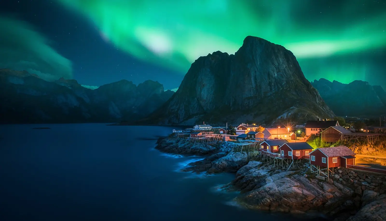 Ngắm cực quang ở Na Uy - Trải nghiệm thiên nhiên diệu kỳ