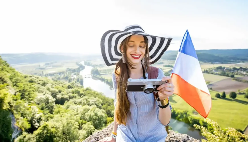 Hướng dẫn xin Visa Pháp: những bước cần thiết và lưu ý quan trọng