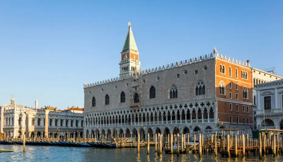 Vẻ đẹp kiến trúc Cung điện Doge - Tuyệt tác nghệ thuật của Venice