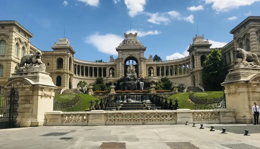 Lâu đài nước Palais Longchamps - Di sản kiến trúc tôn vinh nguồn nước của Marseille